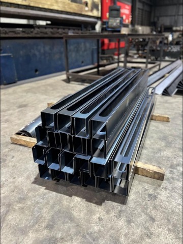 ตัดพับ ตัดพับ